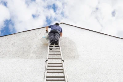 Peinture extérieure à Merles — façades et ravalement